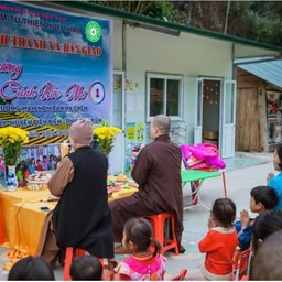 Lễ khánh thành và bàn giao lớp học từ chương trình “Mái trường chắp cánh ước mơ” cho cô và trò điểm trường Na Chén xã Mường Lói huyện Điện Biên tỉnh Điện Biên